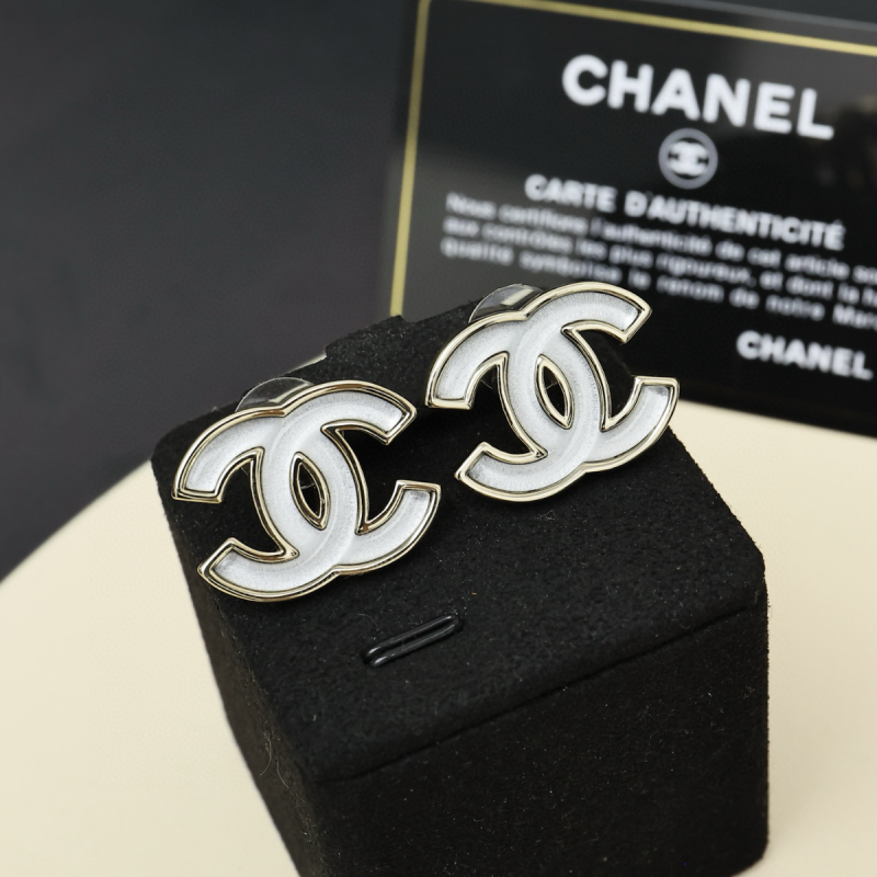 Chanel Ohrringe