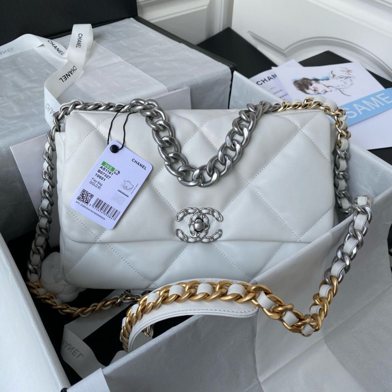 Chanel 19 Large Handbag 